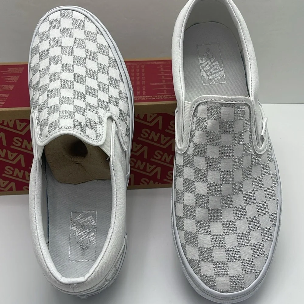 Vans Men’s Checkered Classic Slip-On Sneakers Metallic True White VN000CT5W00